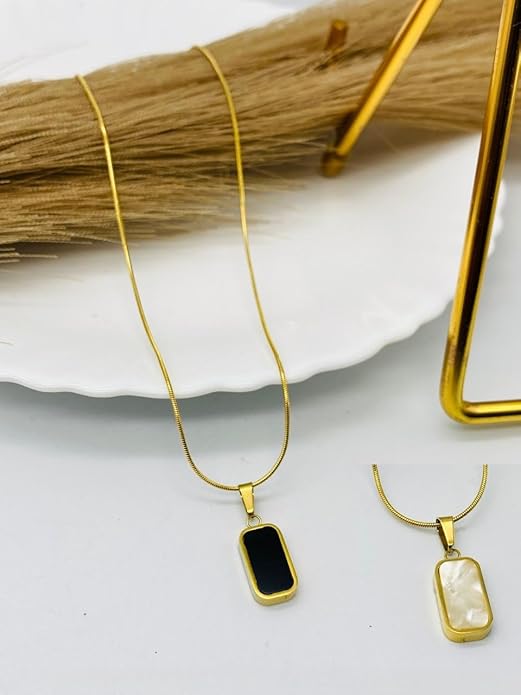 Stylish double-sided gold-plated necklace for her